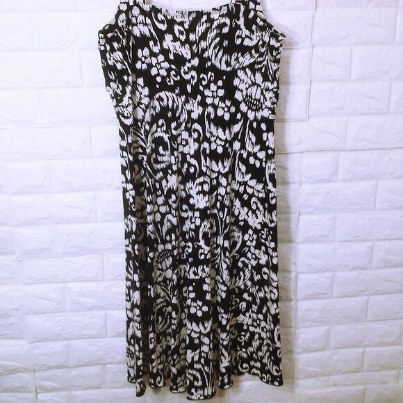 En Focus Studio Cocktail Dress 14 HiWaist Floral Beaded Medallion Straps Stretch - Picture 12 of 13